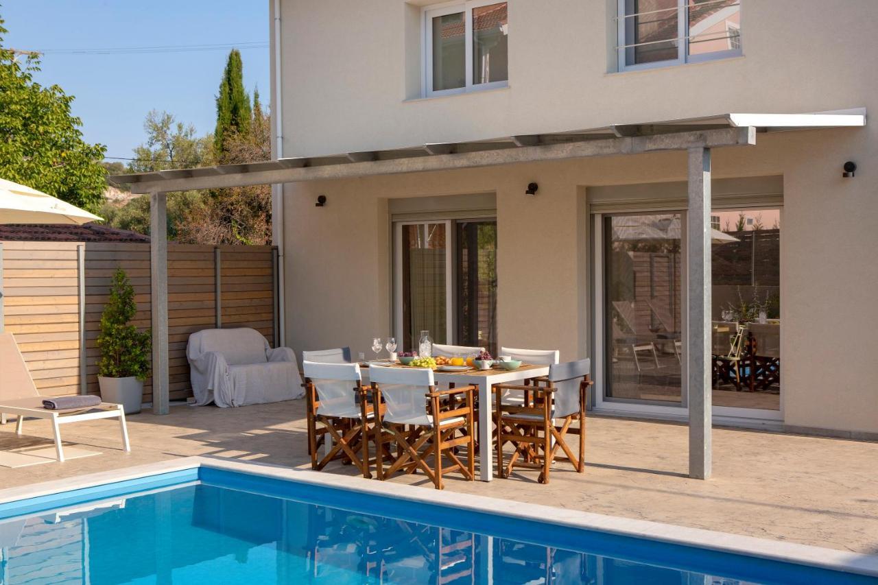 Grappolo Lefkada Villas - Vilana Ideal For Families And Small Groups Apolpaina Buitenkant foto