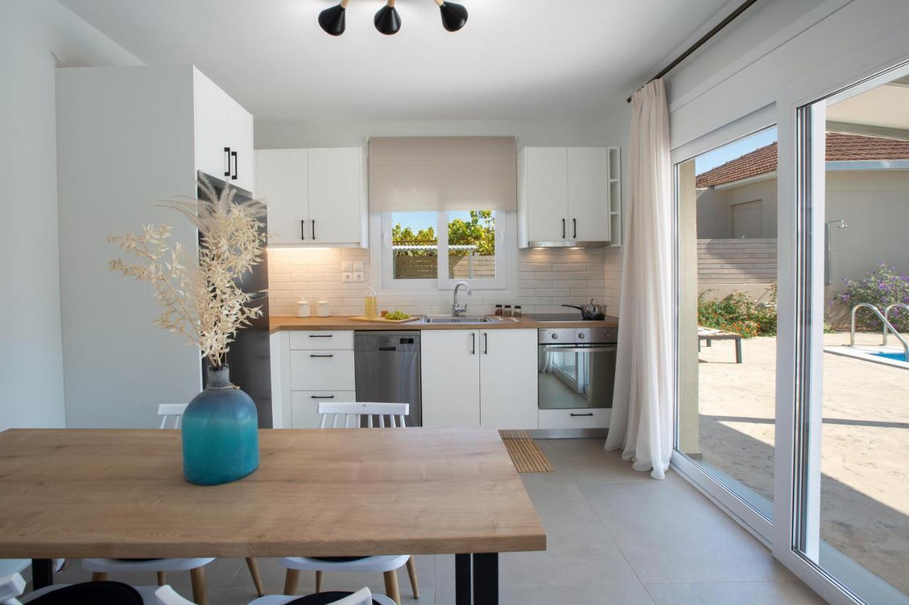 Grappolo Lefkada Villas - Vilana Ideal For Families And Small Groups Apolpaina Buitenkant foto