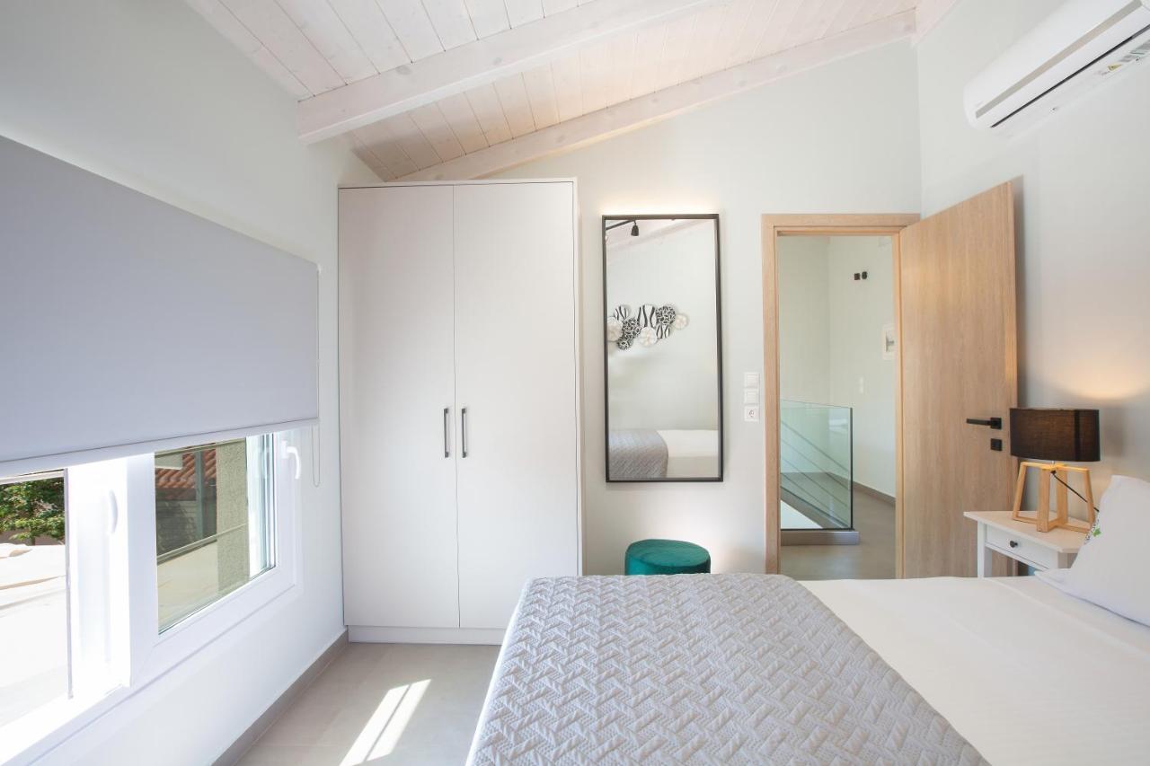 Grappolo Lefkada Villas - Vilana Ideal For Families And Small Groups Apolpaina Buitenkant foto