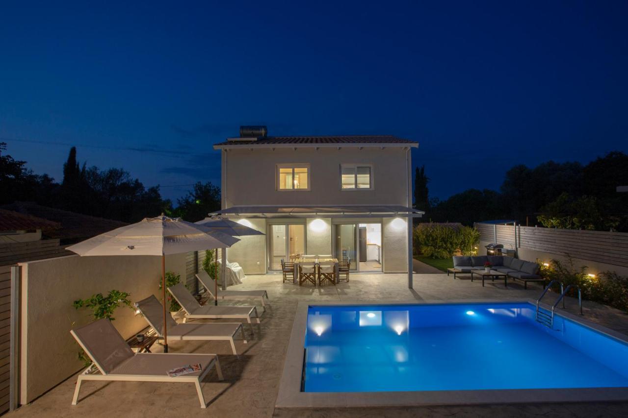 Grappolo Lefkada Villas - Vilana Ideal For Families And Small Groups Apolpaina Buitenkant foto